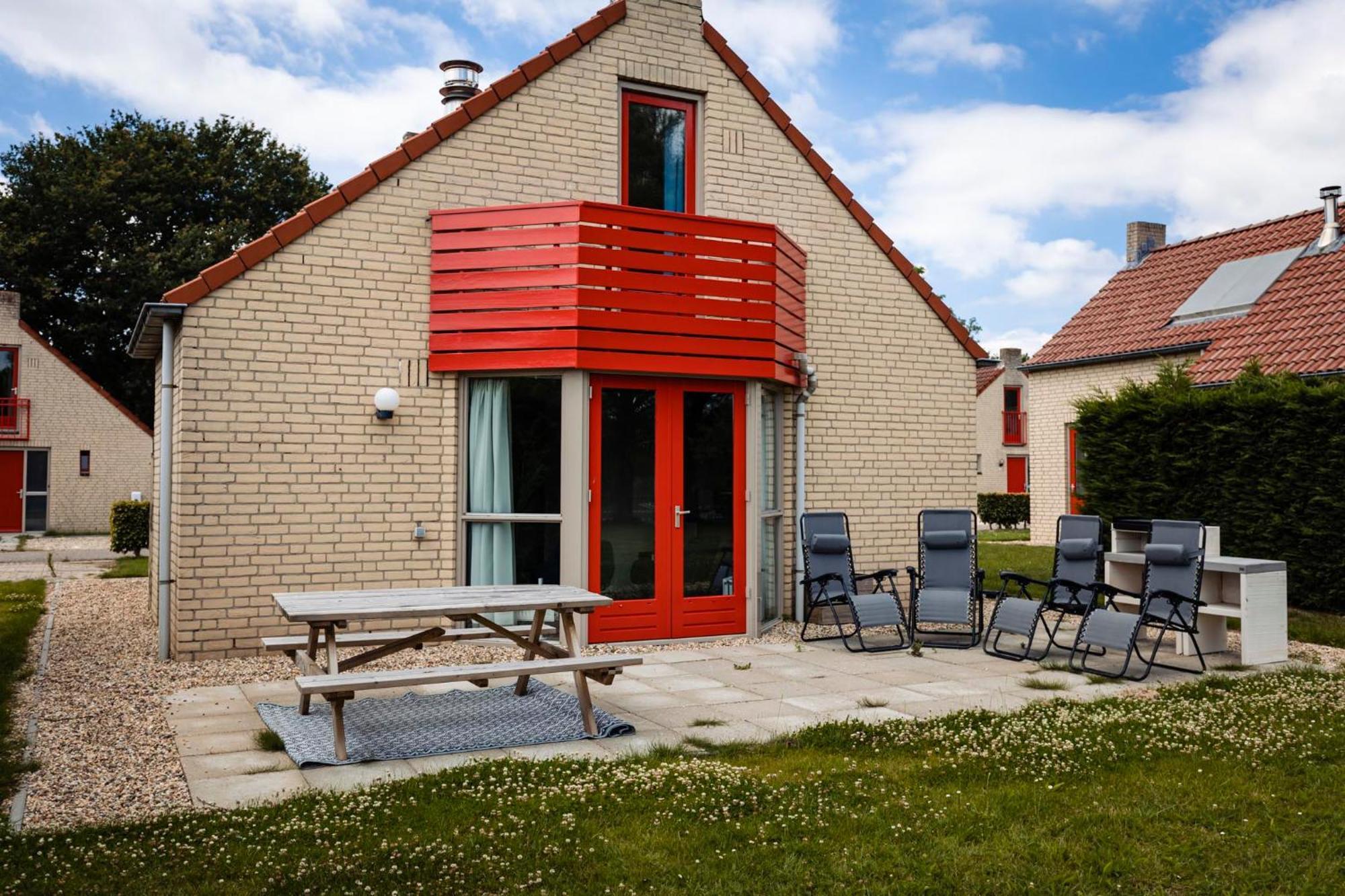 Hotel Vakantiepark 'T Broeckhuys à Ewijk Extérieur photo